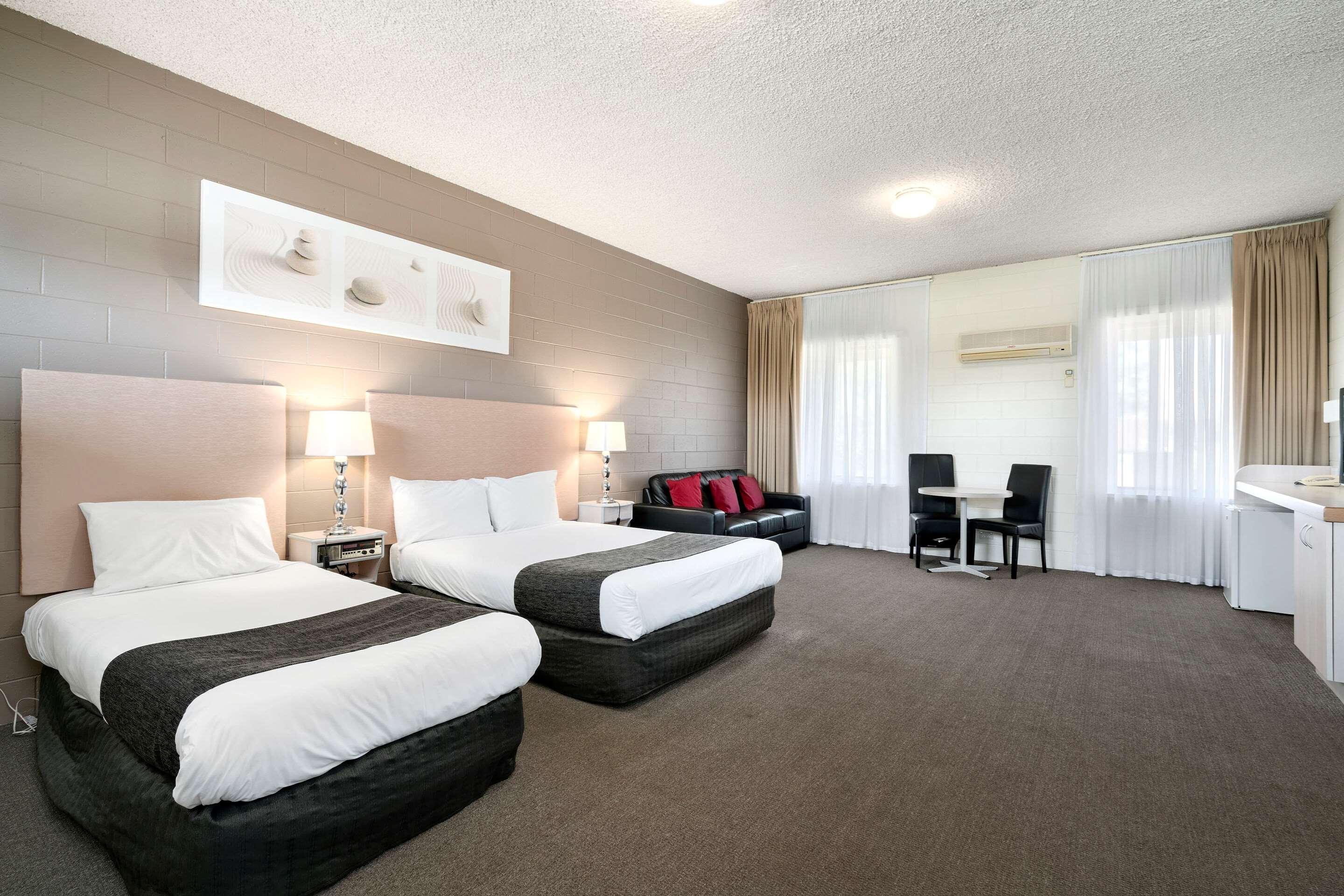 Comfort Inn & Suites King Avenue Sale Dış mekan fotoğraf