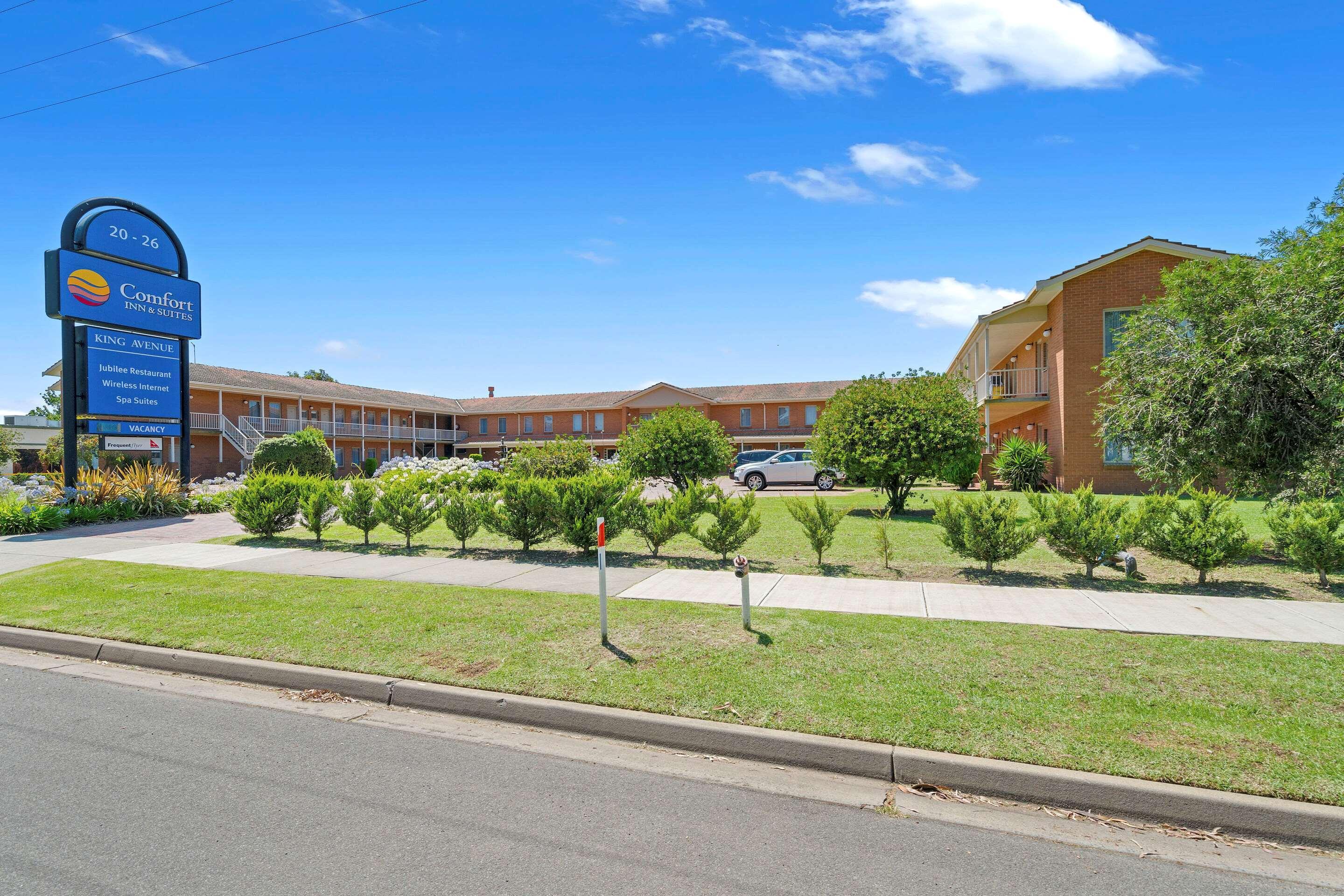 Comfort Inn & Suites King Avenue Sale Dış mekan fotoğraf